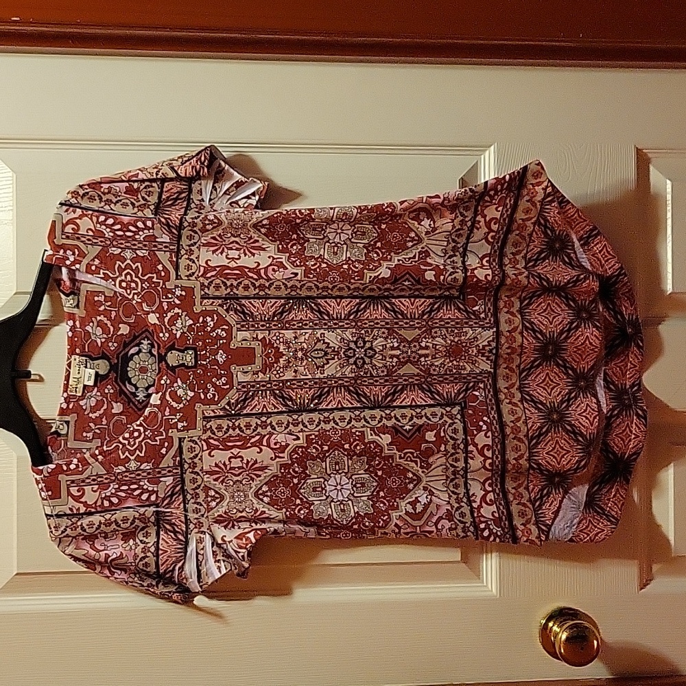 World Unity Women's Blouse Size Medium